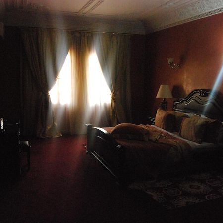 Hotel Taddart Мидельт Экстерьер фото