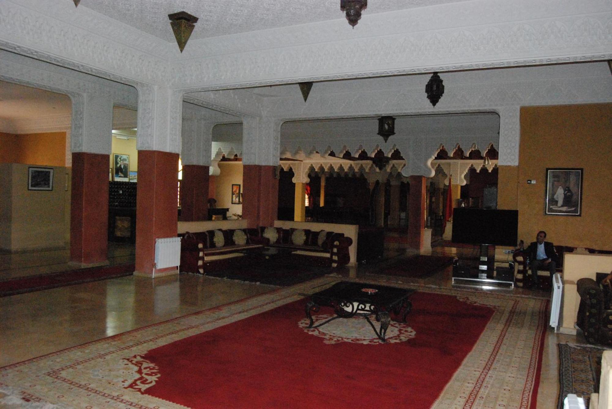 Hotel Taddart Мидельт Экстерьер фото