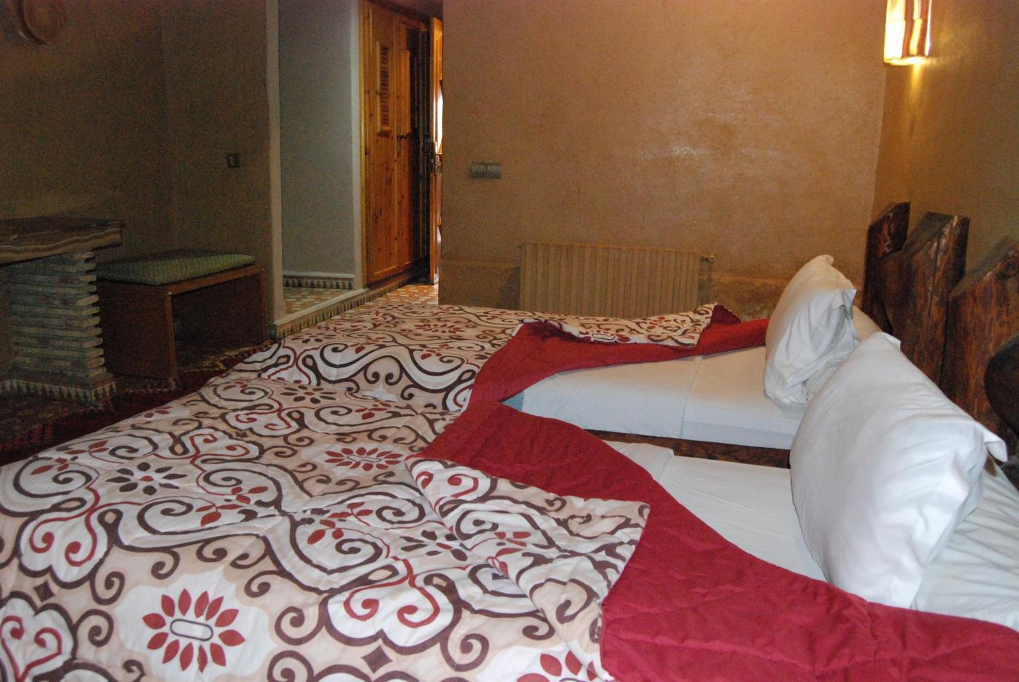 Hotel Taddart Мидельт Экстерьер фото